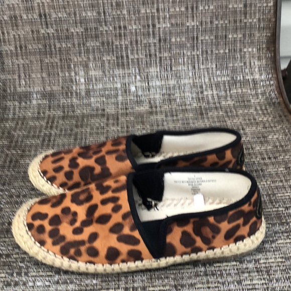 Stevies girls slip on animal print brown&tan shoes - Picture 2 of 8